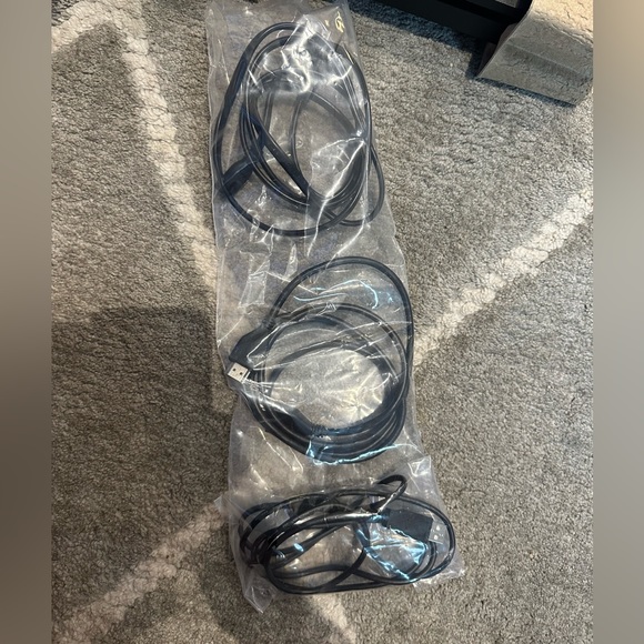 PS4 Console - Picture 11 of 11